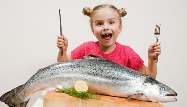 Рыбная диета поможет сохранить слух