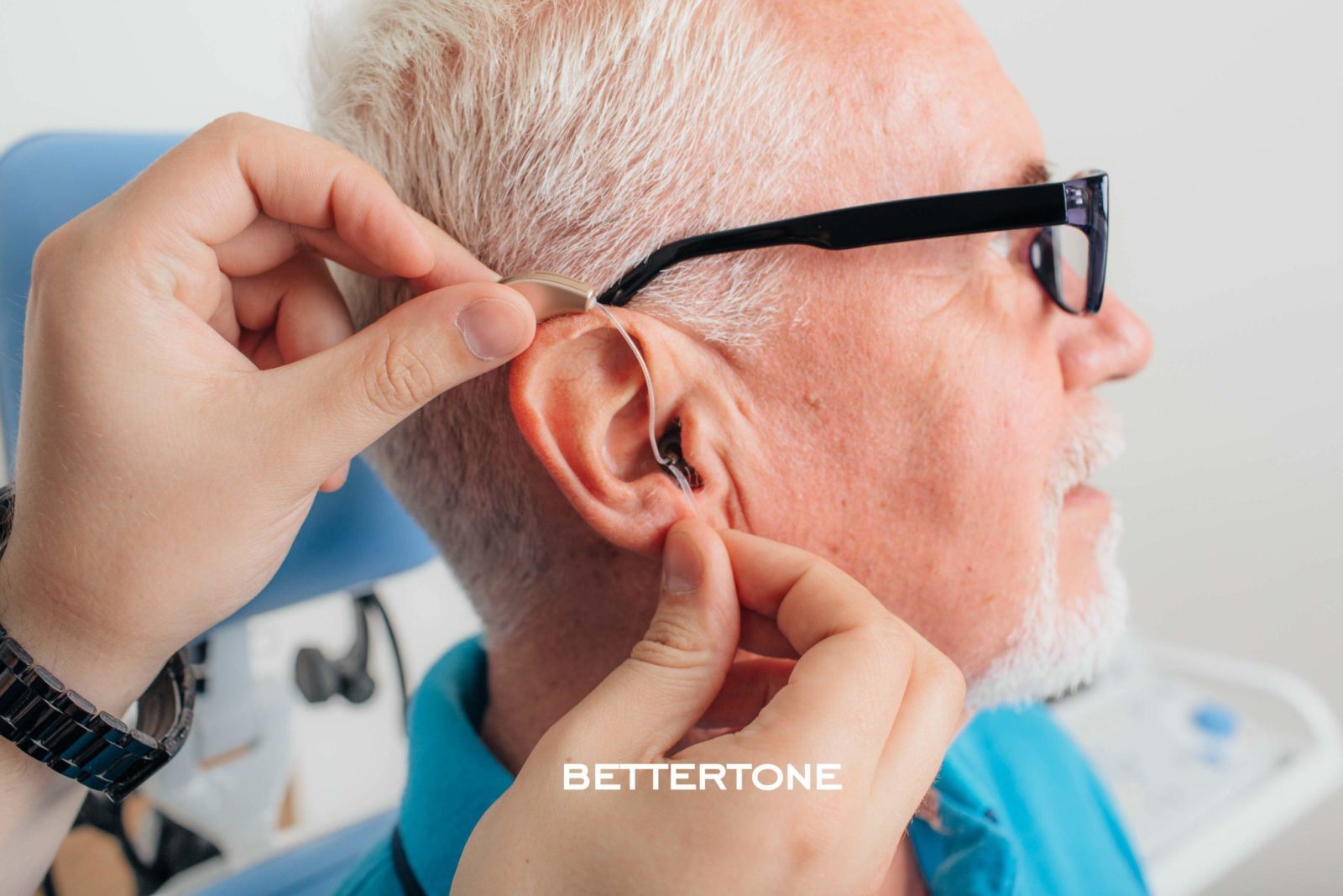 Слуховые-аппараты-центр-слуха-беттертон