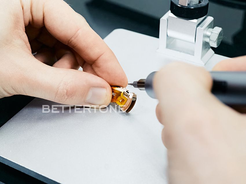 Гарантия и ремонт слуховых аппаратов