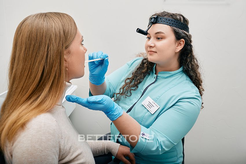 Романович Наталия Юрьевна ЛОР лікар Романович (Підтоптана) Наталія Юріївна