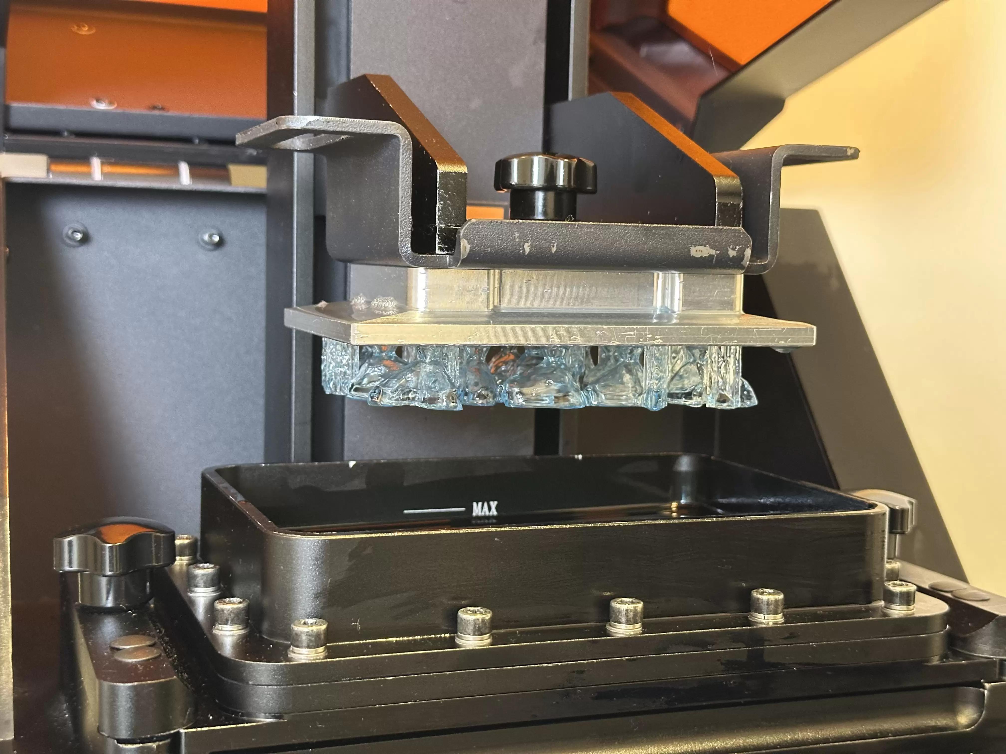 Изготовление корпусов внутриушных слуховых аппаратов