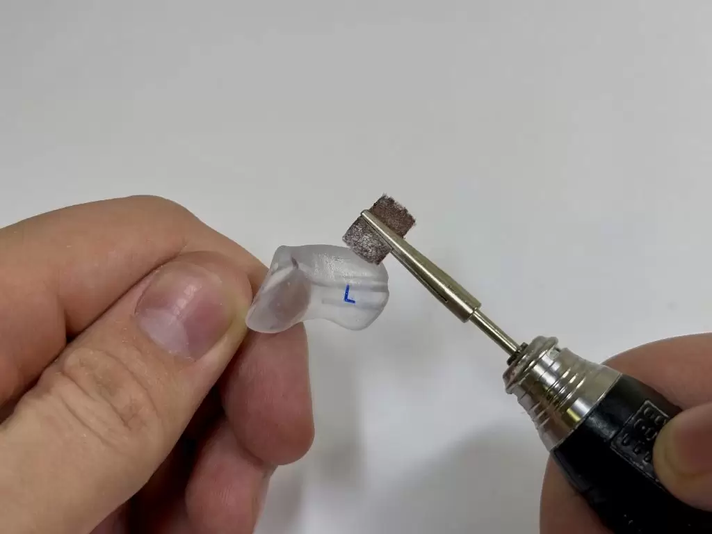 Изготовление корпусов внутриушных слуховых аппаратов